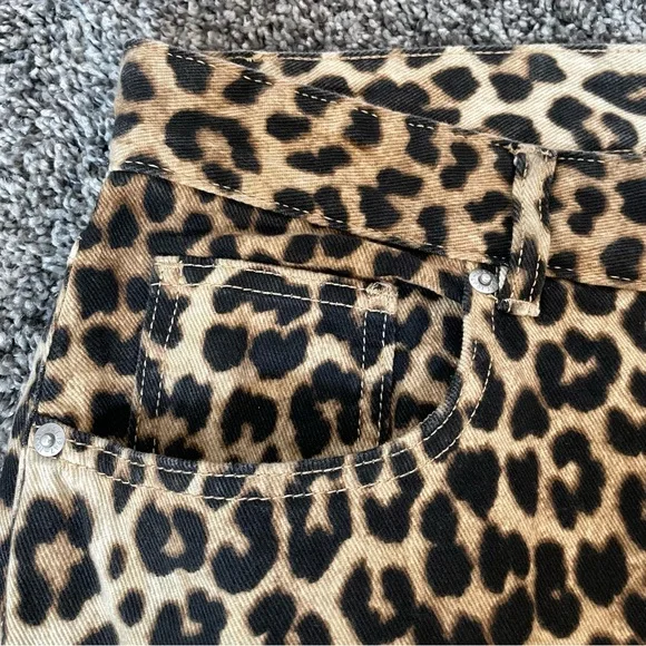 H&M Leopard Print Wide Cut Jeans Size 14 - Picture 7 of 13